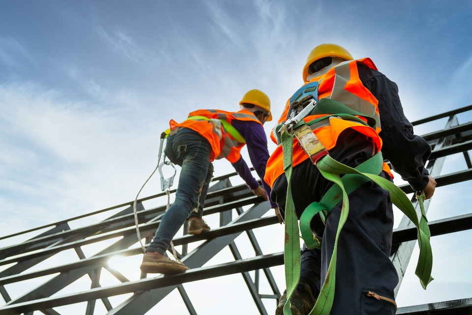 seguridad-equipo-trabajo-altura